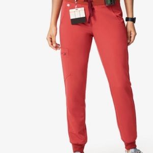 Figs Clay M Zamora joggers & S Casma top